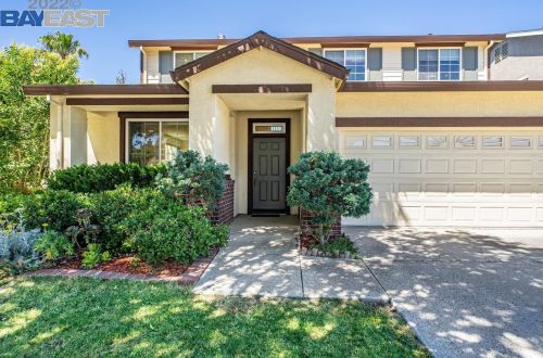 873 Summer Ln, Tracy, CA 95377-8658