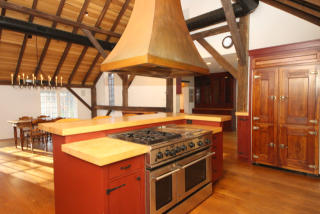 453 Newtown Tpke, Wilton CT  06897-3607 exterior