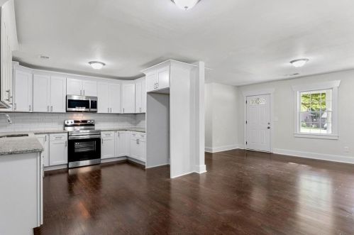 1039 Texel Ln, Clarkston, GA 30021-2738