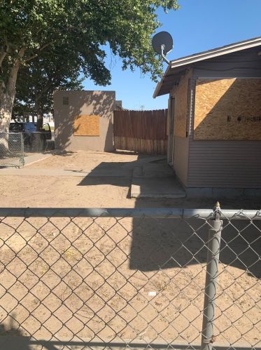 900 1st St, Turlock CA  95380-6021 exterior