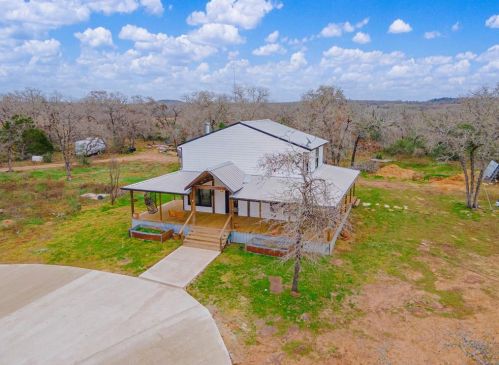 550 Turkey Hollow Rd, Stairtown, TX 78648-2536