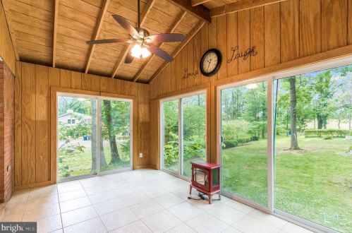 14917 Owls Nest Rd, Nokesville, VA 20181-1412
