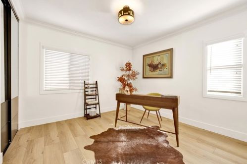 1755 Glenwood Rd, Glendale CA  91201-1543 exterior