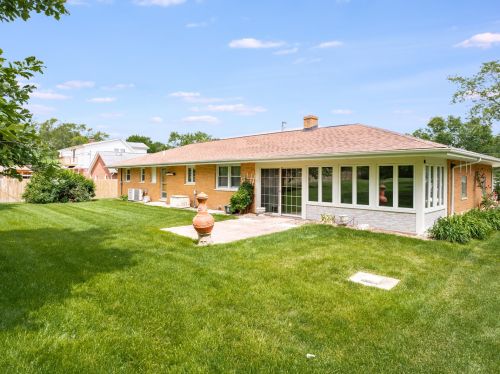 11025 Bryant Rd, Mokena, IL 60448-1112