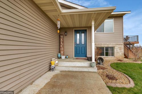 101 Foxmore Way, Saint Joseph, MN 56374-4598