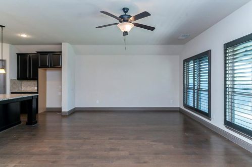 6068 Warmouth Dr, Fort Worth TX  76179-7648 exterior