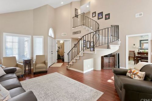 740 Palomino Ln, Anaheim CA  92807-4877 exterior