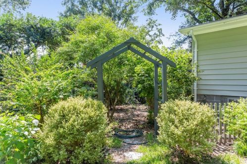2315 Wilson Rd, Conyers GA  30012-2719 exterior
