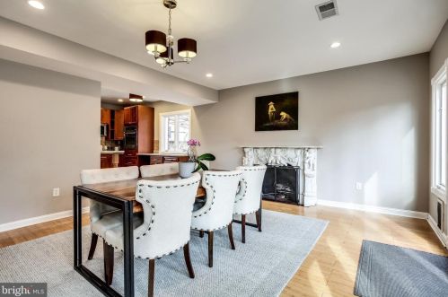 1511 Delmont Ln, Silver Spring MD 20912-7036 exterior