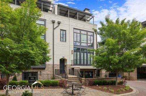 1074 Abington Ct, Atlanta GA  30319 exterior