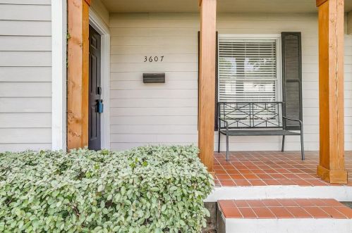 3607 Kell St, Fort Worth TX  76109-2817 exterior