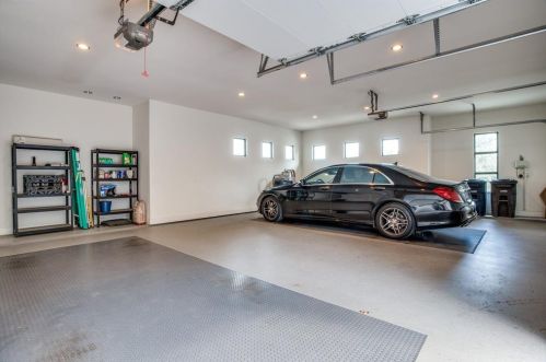 6821 Saucon Vly Dr, Fort Worth TX  76132-7125 exterior