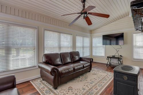 203 Avrett Ln, Evans GA 30809-6674 exterior