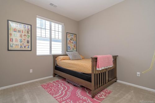 5036 Wenatchee St, Aurora CO 80015-6799 exterior