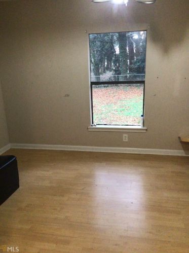 15 Hickory Cv, Stockbridge GA  30281-2704 exterior