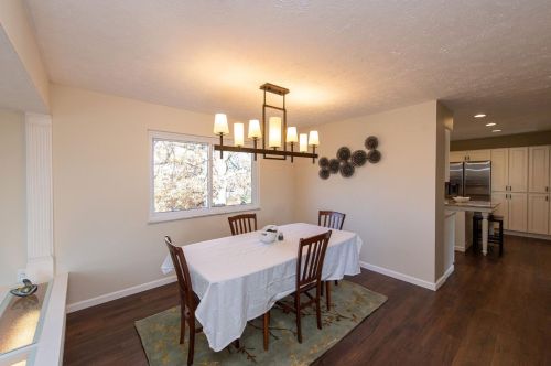 4306 Eaglepoint Ct, Cincinnati OH  45238-6109 exterior