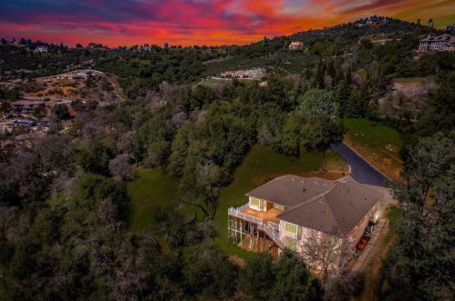 2721 Castlerock Ct, Swansboro Country, CA 95667-7737