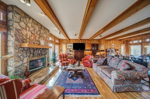 18 Hummingbird Ln, Big Canoe GA  exterior