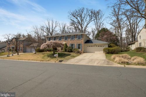 2434 Hidden Valley Ln, Silver Spring, MD 20904-5245