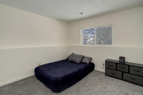 19159 Nassau Dr, Denver CO  80013-5127 exterior