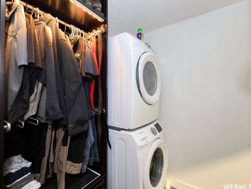 29731 Old Lincoln Hwy, Hoytsville UT 84017-9621 exterior