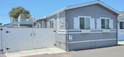 21752 Pacific Coast Hwy, Huntington Beach, CA 92646-7619