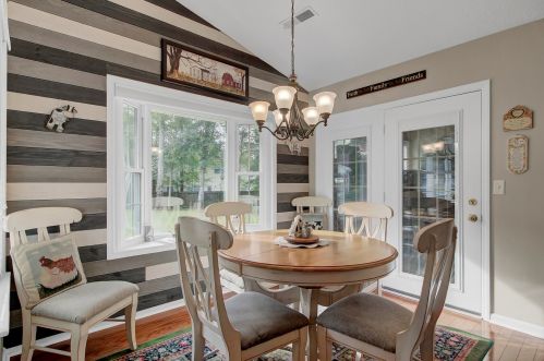 9520 Raven Dr, Ladson SC  29456-4924 exterior