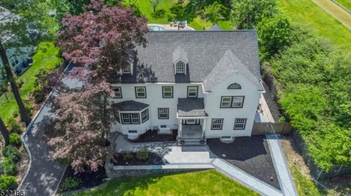 5 Briar Hill Rd, Montclair, NJ 07042-1602