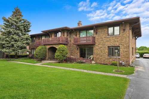 209 Irving Park Rd, Itasca, IL 60143-2100