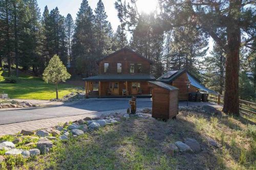 15800 Donnington Ln, Truckee CA  96161-1229 exterior