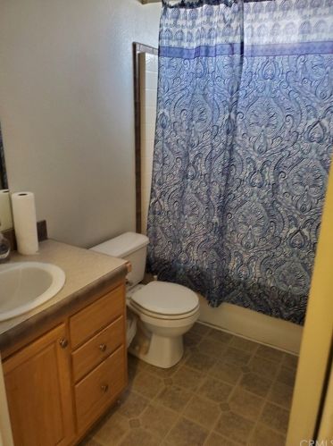 3825 Crestmore Rd, Riverside CA  92509-4682 exterior