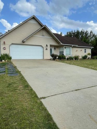 135 Ridge Way, Braselton, GA 30517-1880