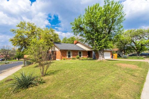 10100 Faylin Dr, Austin TX  78753-4036 exterior