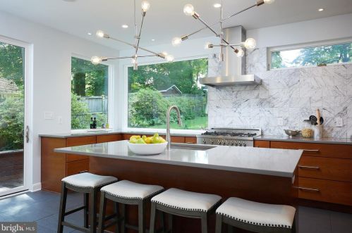 2306 Kimball Pl, Silver Spring MD exterior