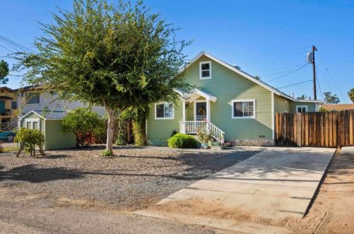 530 Arlene Way, Ramona, CA