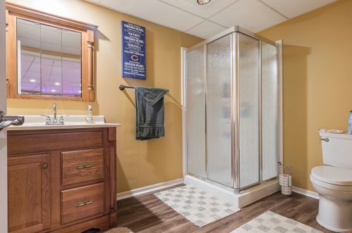 816 Mark Ln, Pingree Grove IL  60140-8278 exterior