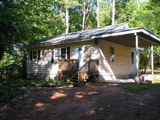 199 Mimosa Dr, Athens, GA 30605-2412