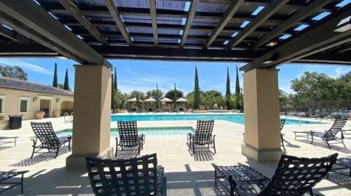 76 Hedge Bloom, Irvine CA  92618-1516 exterior