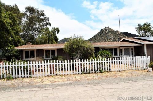 716 Post Trl, El Cajon, CA 92019-1446