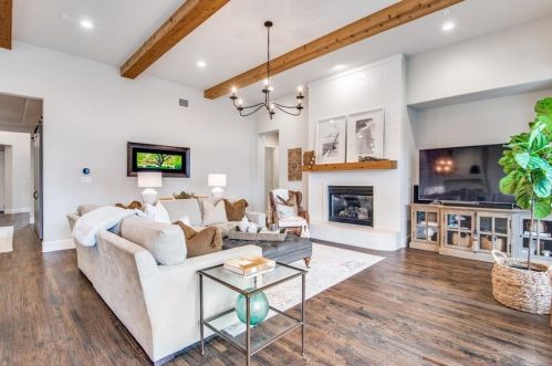 5132 Steinbeck St, Carrollton TX 75010 exterior