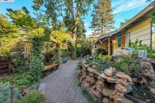 116 Hopeco Rd, Concord CA  94523-3213 exterior