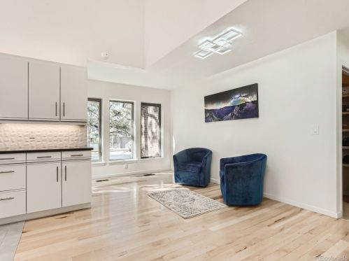 24 Beacon Hill Ln, Englewood CO  80111-5244 exterior