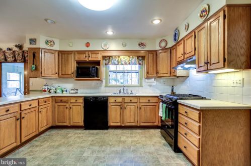 514 Heavitree Garth, Severna Park MD 21146-1012 exterior