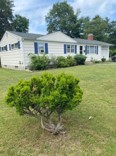 186 Heritage Rd, North Kingstown, RI 02852-1921
