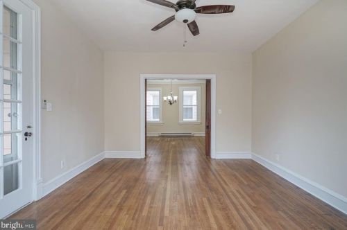 114 Ctr St, Camden NJ  08109-2201 exterior