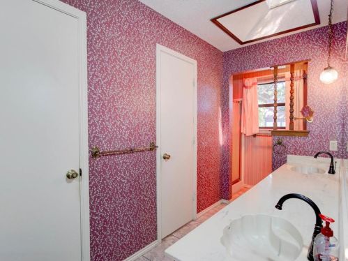 410 Granada Calle Ct, Granbury TX 76049-1476 exterior