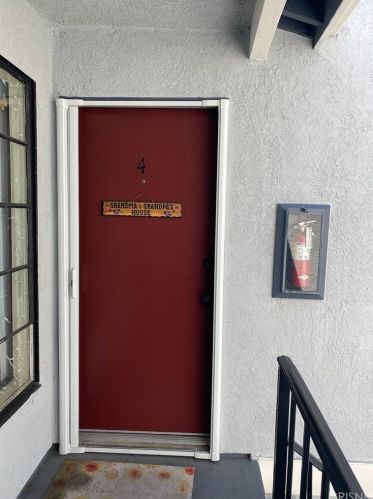 5165 Walnut Ave, Chino, CA 91710-5801