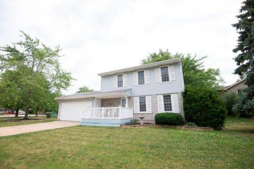 7757 Laurel Dr, Frankfort, IL 60423-8364