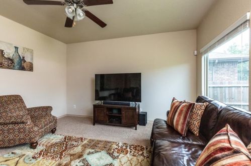 1824 Kachina Lodge Rd, Fort Worth TX  76131-2403 exterior
