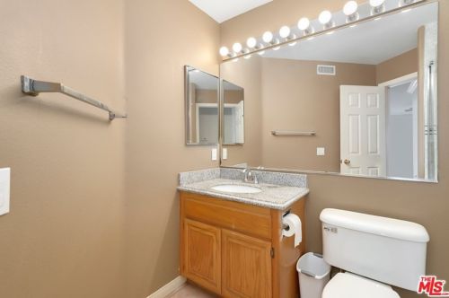 4971 Corso Cir, Cypress CA 90630-3564 exterior